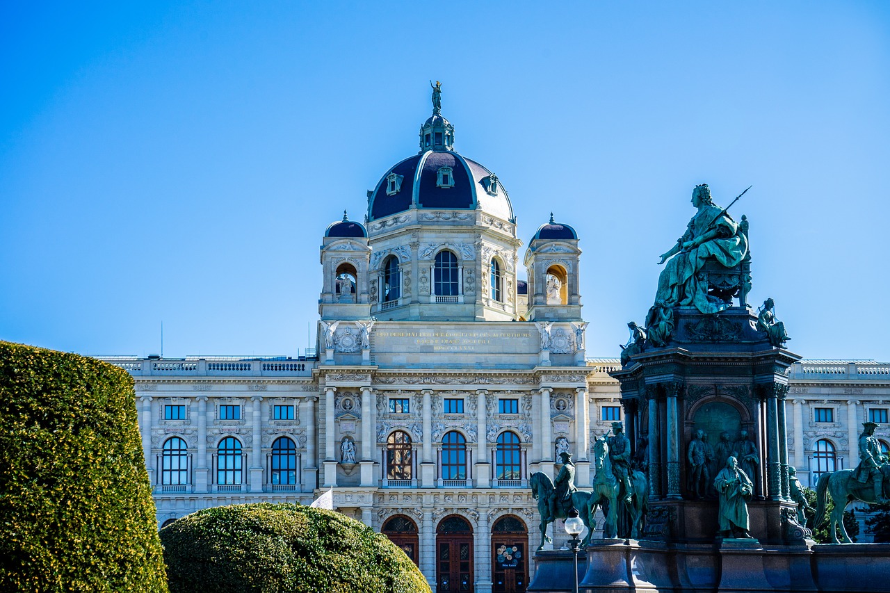 The Philosophy of Monarchy and Its Place in Today's Politics